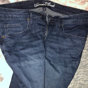 Skinny Universal Threads